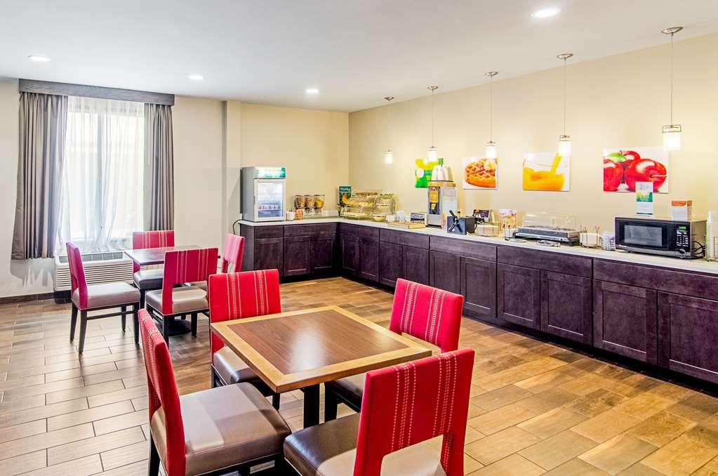 Quality Inn & Suites Near Tanger Outlet Mall Gonzales Restaurante foto
